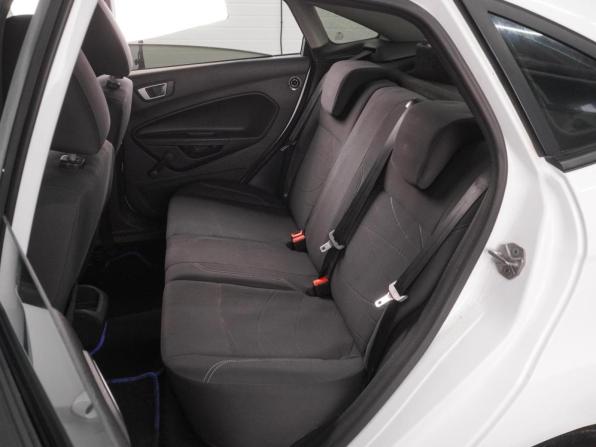 Ford Fiesta Mk6 Рестайлинг с пробегом 2016 года, цена 699 000 рублей, 218193 км, седан, Автокод Объявления