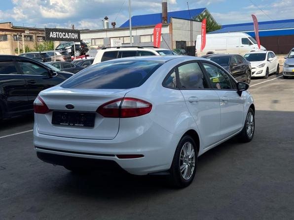 Ford Fiesta Mk6 Рестайлинг с пробегом 2016 года, цена 770 000 рублей, 164084 км, седан, Автокод Объявления