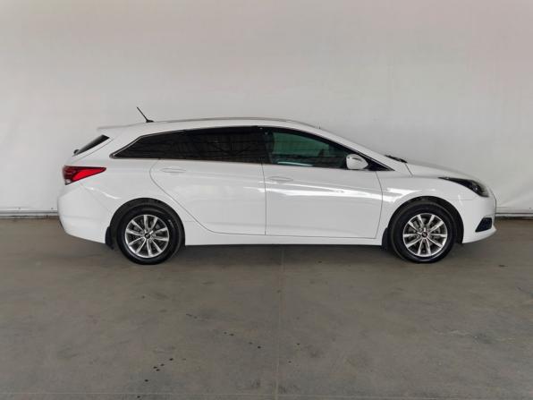 Hyundai i40 I Рестайлинг с пробегом 2016 года, цена 1 215 000 рублей, 209626 км, универсал, Автокод Объявления