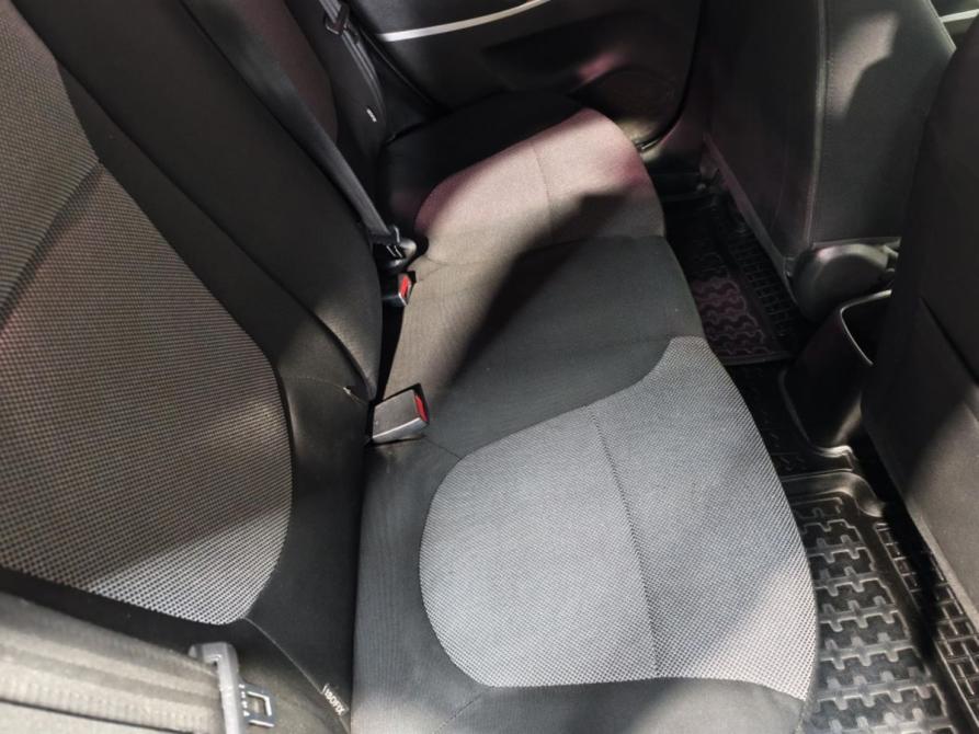 Hyundai Solaris I Курск  - изображение 16