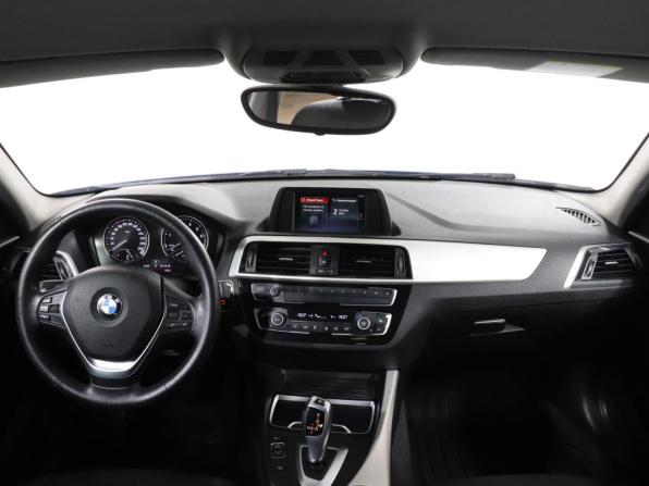 BMW 1 серии II (F20/F21) Рестайлинг 2 с пробегом 2017 года, цена 1 679 900 рублей, 94108 км, хэтчбек, Автокод Объявления