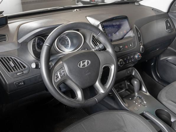 Hyundai ix35 I Рестайлинг с пробегом 2013 года, цена 1 296 400 рублей, 189145 км, внедорожник, Автокод Объявления