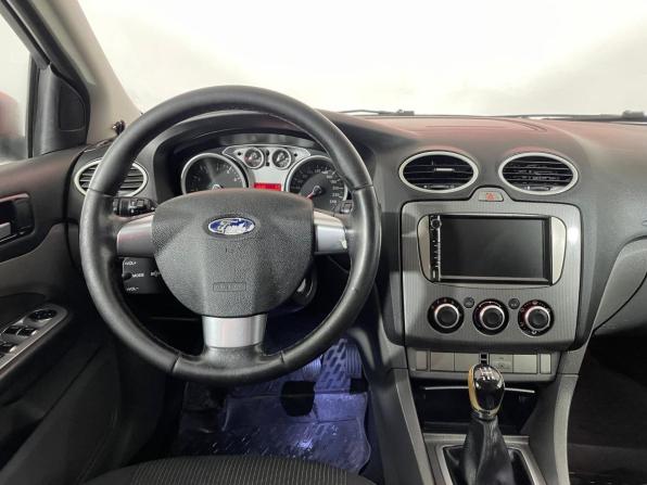 Ford Focus II Рестайлинг с пробегом 2009 года, цена 360 000 рублей, 252152 км, хэтчбек, Автокод Объявления