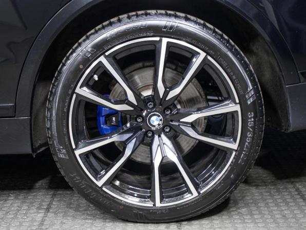 BMW X7 I (G07) с пробегом 2021 года, цена 9 698 000 рублей, 68386 км, внедорожник, Автокод Объявления