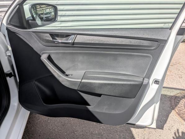 Skoda Rapid II с пробегом 2021 года, цена 1 265 000 рублей, 167204 км, лифтбек, Автокод Объявления