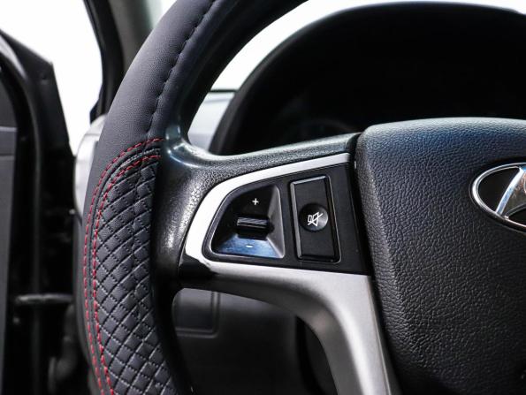Hyundai Solaris I Рестайлинг с пробегом 2014 года, цена 940 000 рублей, 151489 км, седан, Автокод Объявления