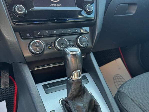 Skoda Octavia III (A7) с пробегом 2013 года, цена 1 201 000 рублей, 200835 км, лифтбек, Автокод Объявления