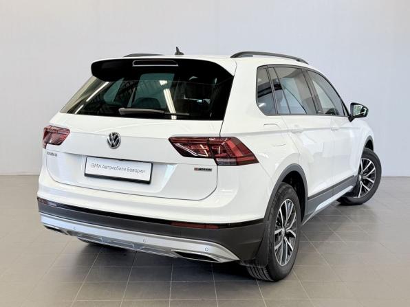 Volkswagen Tiguan II с пробегом 2019 года, цена 2 747 000 рублей, 92120 км, внедорожник, Автокод Объявления