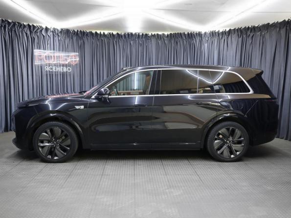 Li Auto (Lixiang) L9 I Рестайлинг с пробегом 2024 года, цена 7 898 000 рублей, 24500 км, внедорожник, Автокод Объявления