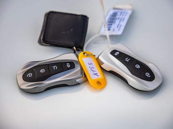Geely Tugella I Рестайлинг с пробегом 2023 года, цена 3 548 000 рублей, 14685 км, внедорожник, Автокод Объявления