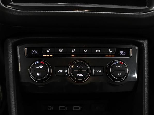 Volkswagen Tiguan II с пробегом 2017 года, цена 1 719 000 рублей, 162214 км, внедорожник, Автокод Объявления