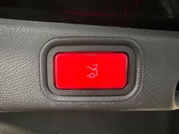 Mercedes-Benz E-Класс V (W213 S213 C238) с пробегом 2019 года, цена 4 300 000 рублей, 177855 км, седан, Автокод Объявления