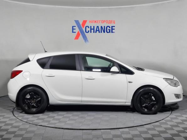 Opel Astra J с пробегом 2011 года, цена 549 000 рублей, 181298 км, хэтчбек, Автокод Объявления