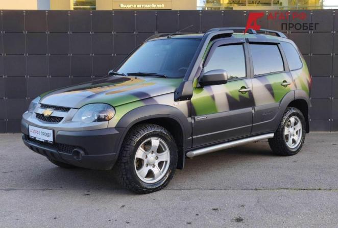 Chevrolet Niva I Рестайлинг с пробегом 2018 года, цена 895 000 рублей, 74440 км, внедорожник, Автокод Объявления