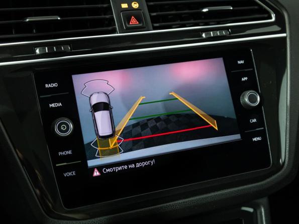 Volkswagen Tiguan II Рестайлинг с пробегом 2021 года, цена 2 995 000 рублей, 96145 км, внедорожник, Автокод Объявления