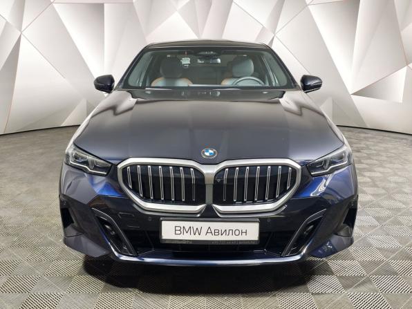 BMW 5 серии VIII (G60/G61/G68) с пробегом 2025 года, цена 8 699 000 рублей, 311 км, седан, Автокод Объявления
