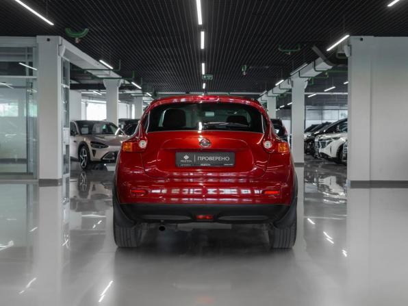 Nissan Juke I с пробегом 2012 года, цена 1 070 000 рублей, 155501 км, внедорожник, Автокод Объявления