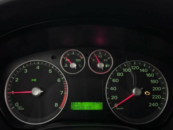Ford Focus II с пробегом 2006 года, цена 395 000 рублей, 260815 км, седан, Автокод Объявления