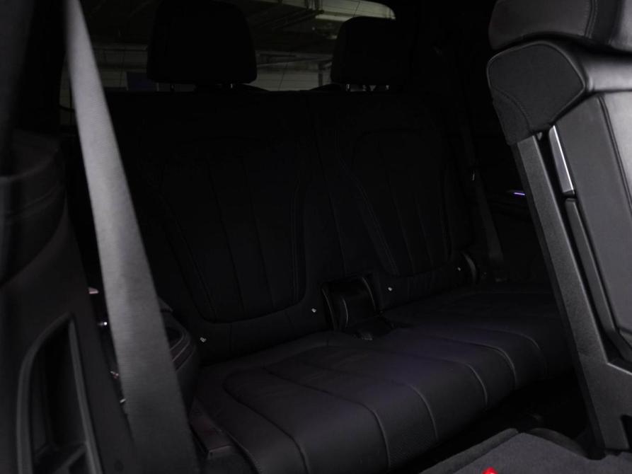 BMW X7 I (G07) Москва  - изображение 9