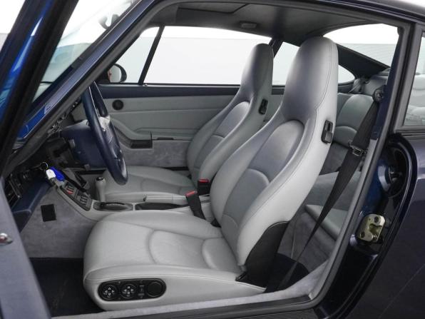 Porsche 911 IV (993) с пробегом 1995 года, цена 13 777 434 рубля, 50421 км, купе, Автокод Объявления