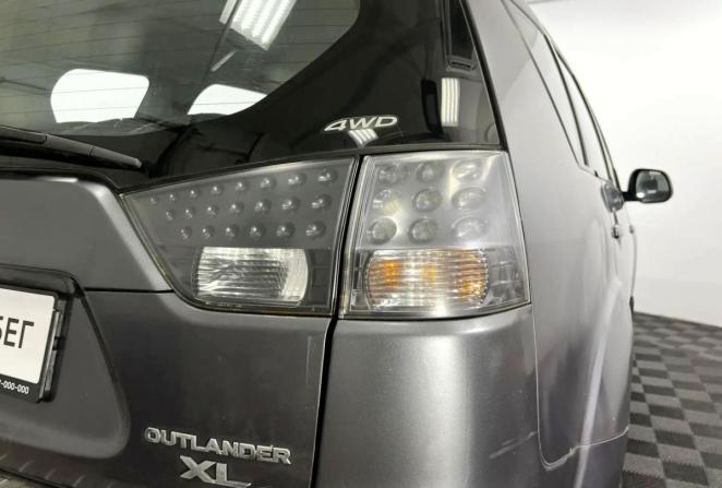 Mitsubishi Outlander II с пробегом 2008 года, цена 750 000 рублей, 151572 км, внедорожник, Автокод Объявления