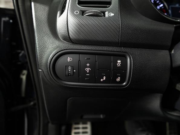 Kia Cerato III Рестайлинг (Classic) с пробегом 2018 года, цена 1 399 700 рублей, 144572 км, седан, Автокод Объявления