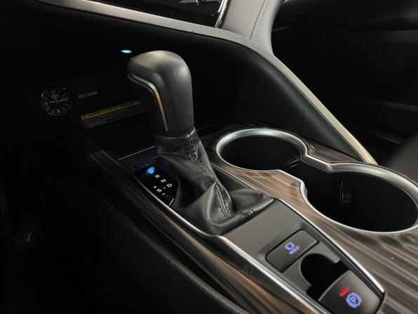 Toyota Camry VIII (XV70) с пробегом 2019 года, цена 2 990 000 рублей, 68324 км, седан, Автокод Объявления