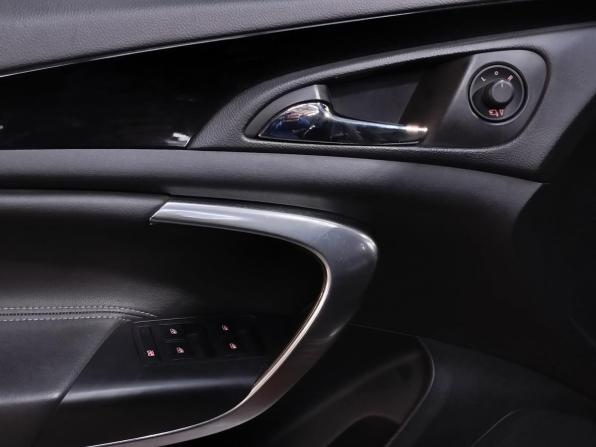 Opel Insignia I с пробегом 2012 года, цена 880 000 рублей, 147000 км, хэтчбек, Автокод Объявления