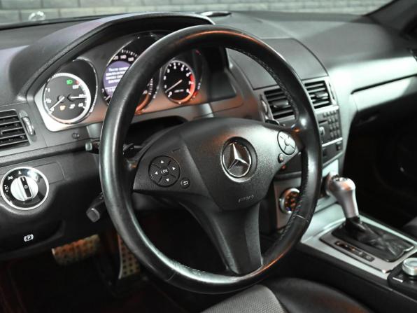 Mercedes-Benz C-Класс III (W204) с пробегом 2010 года, цена 1 300 000 рублей, 197409 км, седан, Автокод Объявления