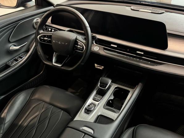 Chery Arrizo 8 с пробегом 2023 года, цена 2 099 000 рублей, 36000 км, седан, Автокод Объявления
