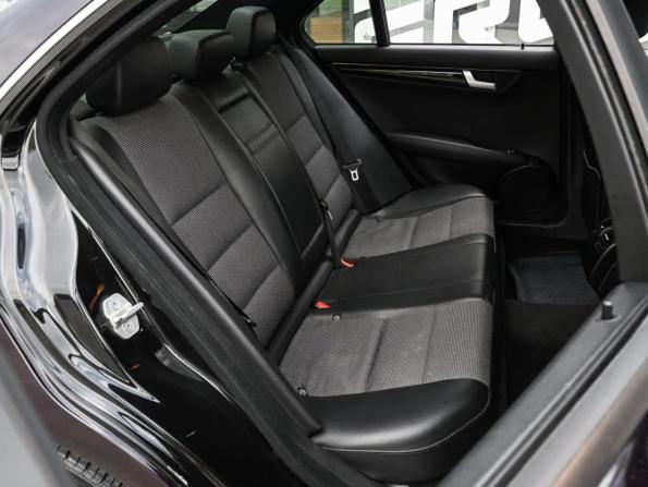 Mercedes-Benz C-Класс III (W204) Рестайлинг с пробегом 2012 года, цена 1 400 000 рублей, 202073 км, седан, Автокод Объявления