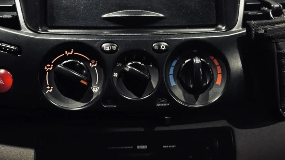 Mitsubishi L200 IV Смоленск  - изображение 20
