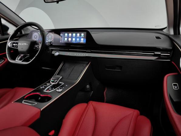 Omoda C5 I с пробегом 2023 года, цена 1 724 000 рублей, 35100 км, внедорожник, Автокод Объявления