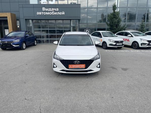 Hyundai Solaris II Рестайлинг с пробегом 2021 года, цена 1 500 000 рублей, 121514 км, седан, Автокод Объявления