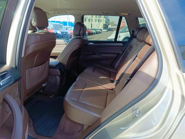 BMW X5 II (E70) Рестайлинг с пробегом 2011 года, цена 1 949 995 рублей, 268285 км, внедорожник, Автокод Объявления