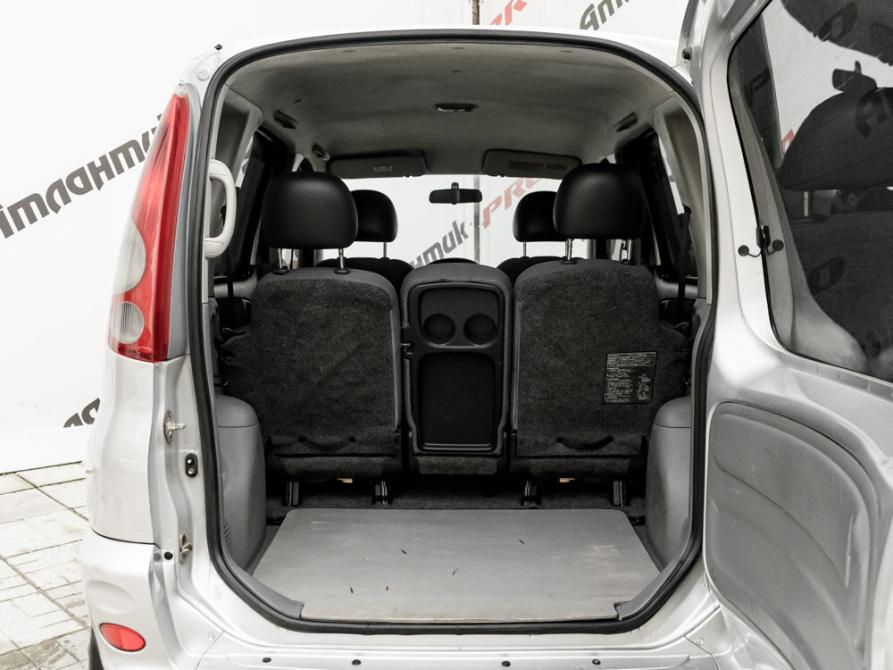 Toyota FunCargo Екатеринбург  - изображение 9