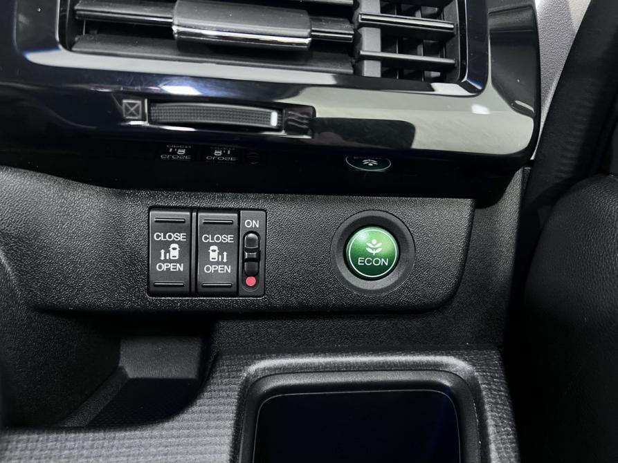 Honda Stepwgn V Калининград  - изображение 22