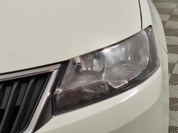 Skoda Rapid I Рестайлинг с пробегом 2018 года, цена 619 000 рублей, 324788 км, лифтбек, Автокод Объявления
