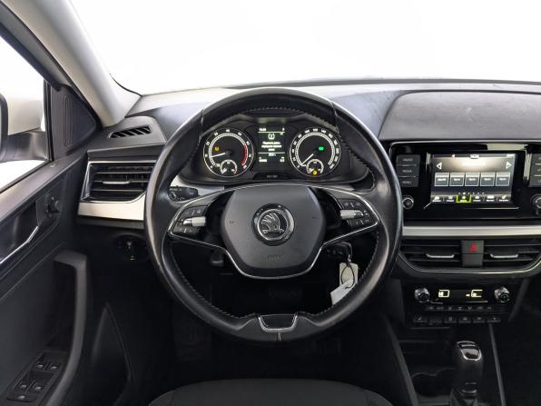 Skoda Rapid II с пробегом 2020 года, цена 1 350 000 рублей, 98988 км, лифтбек, Автокод Объявления