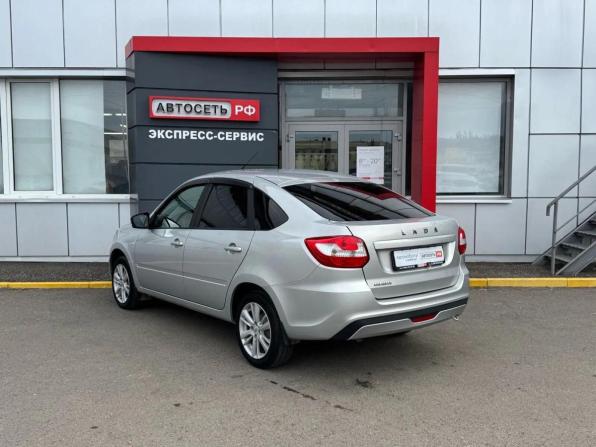 Lada (ВАЗ) Granta I Рестайлинг с пробегом 2022 года, цена 731 000 рублей, 59182 км, хэтчбек, Автокод Объявления