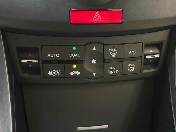 Honda Accord VIII Рестайлинг с пробегом 2011 года, цена 1 265 000 рублей, 192831 км, седан, Автокод Объявления