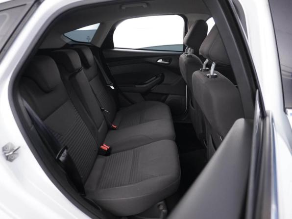 Ford Focus III Рестайлинг с пробегом 2017 года, цена 1 032 051 рубль, 133279 км, хэтчбек, Автокод Объявления