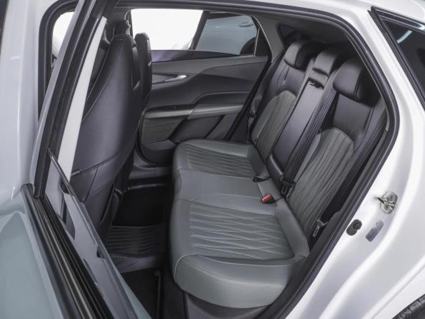 Changan Lamore с пробегом 2024 года, цена 2 180 000 рублей, 38981 км, седан, Автокод Объявления