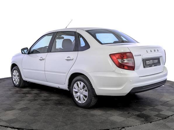 Lada (ВАЗ) Granta I Рестайлинг с пробегом 2022 года, цена 555 000 рублей, 162950 км, седан, Автокод Объявления