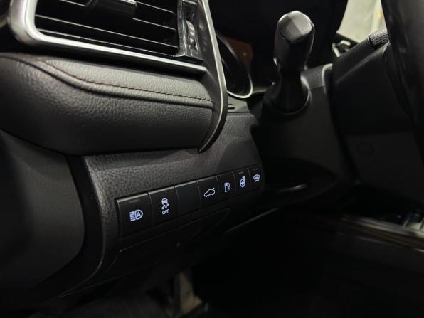 Toyota Camry VIII (XV70) с пробегом 2019 года, цена 2 697 000 рублей, 139200 км, седан, Автокод Объявления