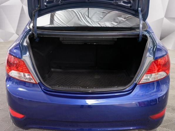 Hyundai Solaris I с пробегом 2014 года, цена 696 000 рублей, 170000 км, седан, Автокод Объявления