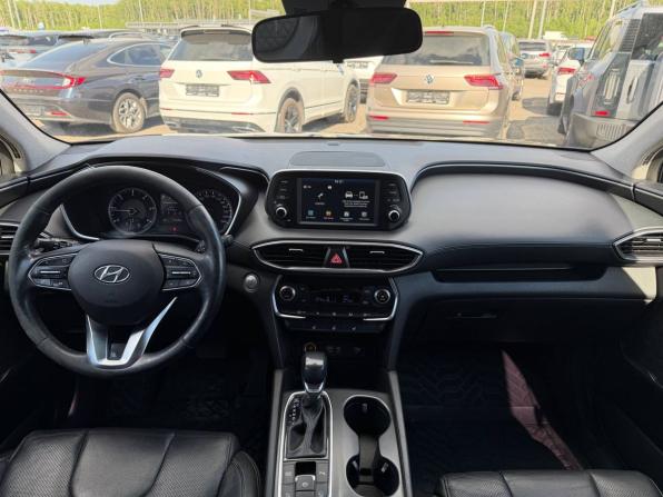 Hyundai Santa Fe IV с пробегом 2018 года, цена 2 545 000 рублей, 173100 км, внедорожник, Автокод Объявления