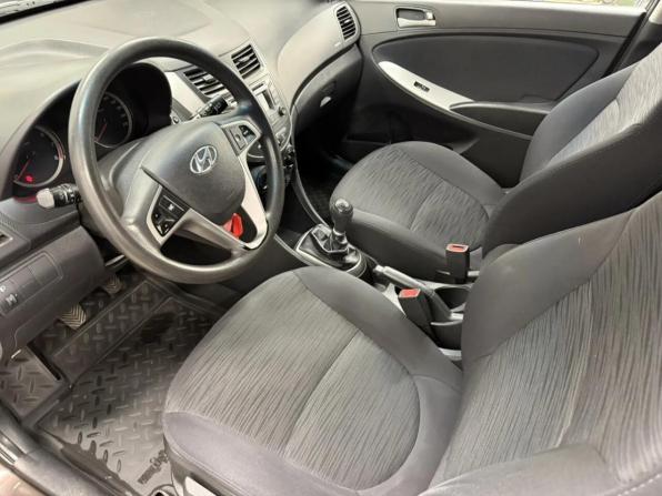Hyundai Solaris I Рестайлинг с пробегом 2015 года, цена 885 150 рублей, 172300 км, хэтчбек, Автокод Объявления