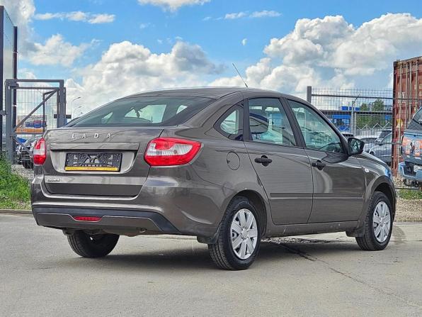 Lada (ВАЗ) Granta I Рестайлинг с пробегом 2018 года, цена 450 000 рублей, 67000 км, хэтчбек, Автокод Объявления