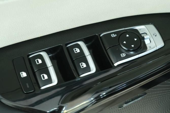 Kia K5 III с пробегом 2021 года, цена 2 499 000 рублей, 122000 км, седан, Автокод Объявления